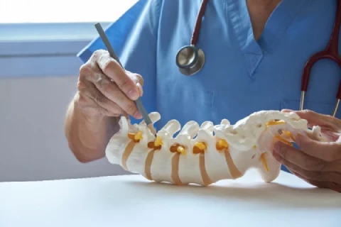 Orthopedic surgeon in Rhode Island treating bone and joint conditions